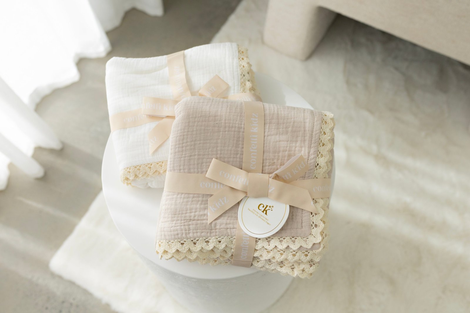 Classic Muslin Blanket | Oatmeal