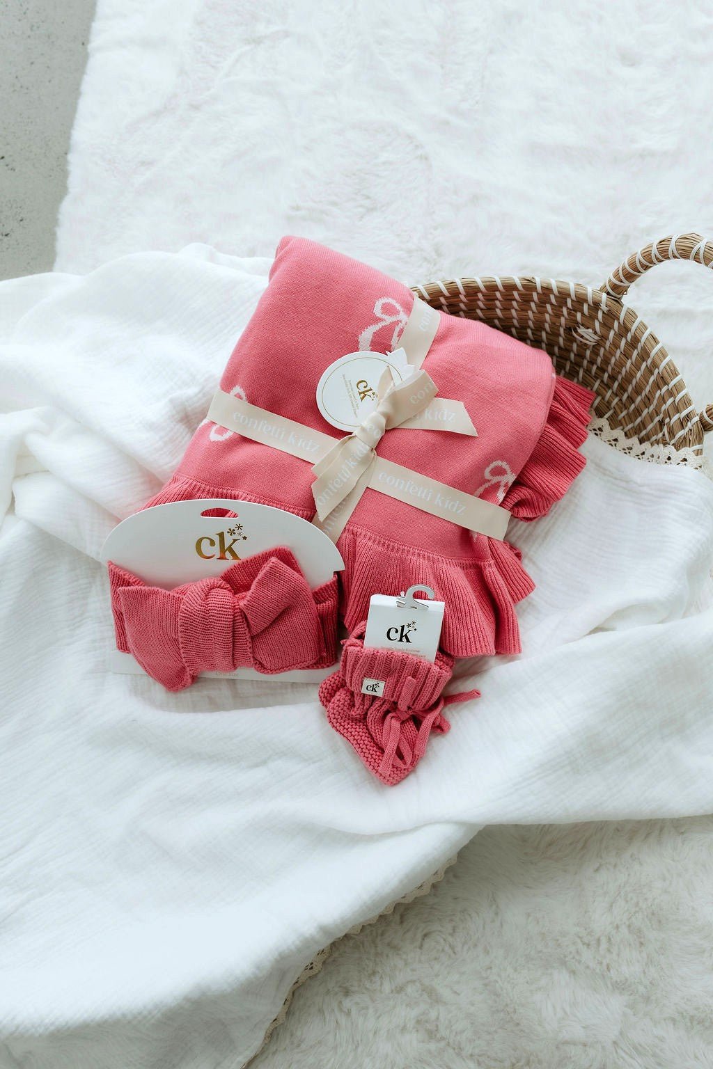 Reversible Knit Blanket | Pink Bows