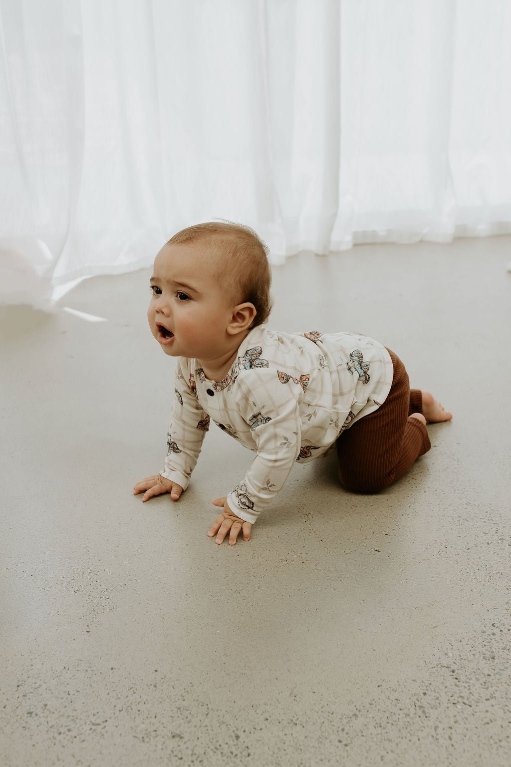 *Size 0-3 + 4Y left* Little Farmer - L/S Top