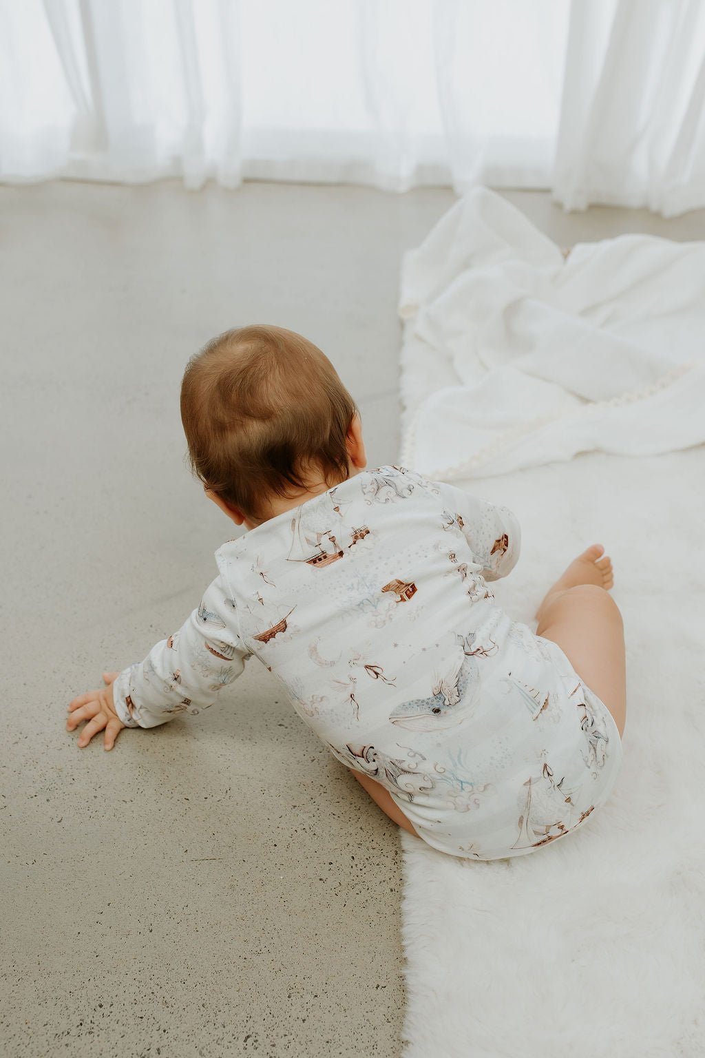 *Size 6-12M + 1Y left* Magic Ocean - L/S Bodysuit