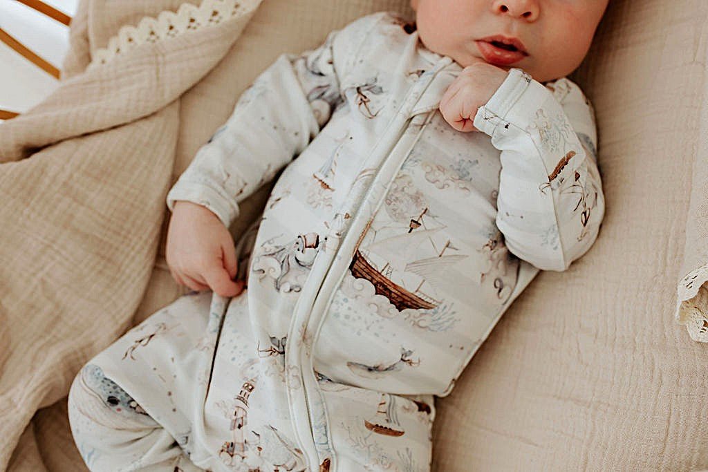 *Size 3-6m left* Magic Ocean - Bamboo Zipsuit